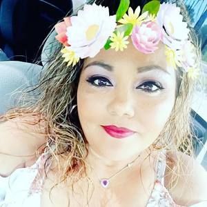 Meet your Posher, Sandra